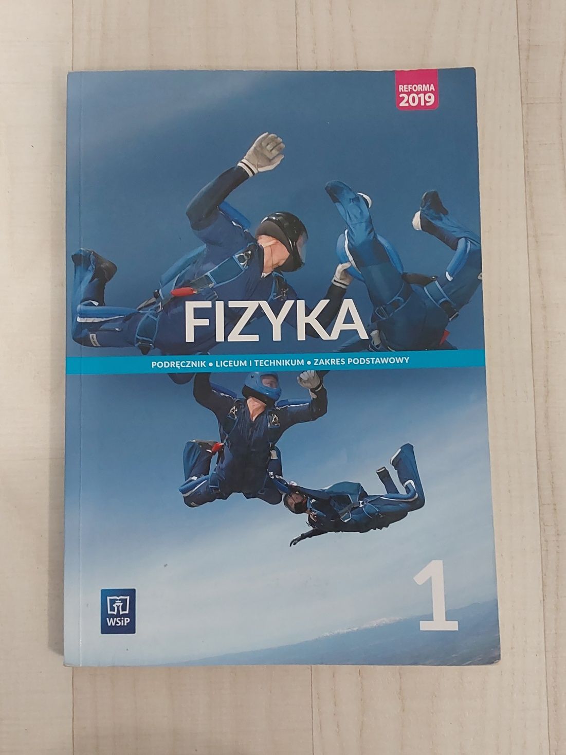 Fizyka 1 WSiP podrecznik