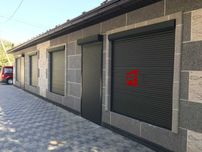 Захисні ролети на вікна. Ролети на двері. Ролетні ворота.