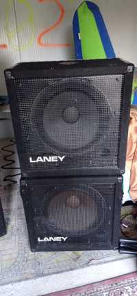 PA Laney Com amplificador