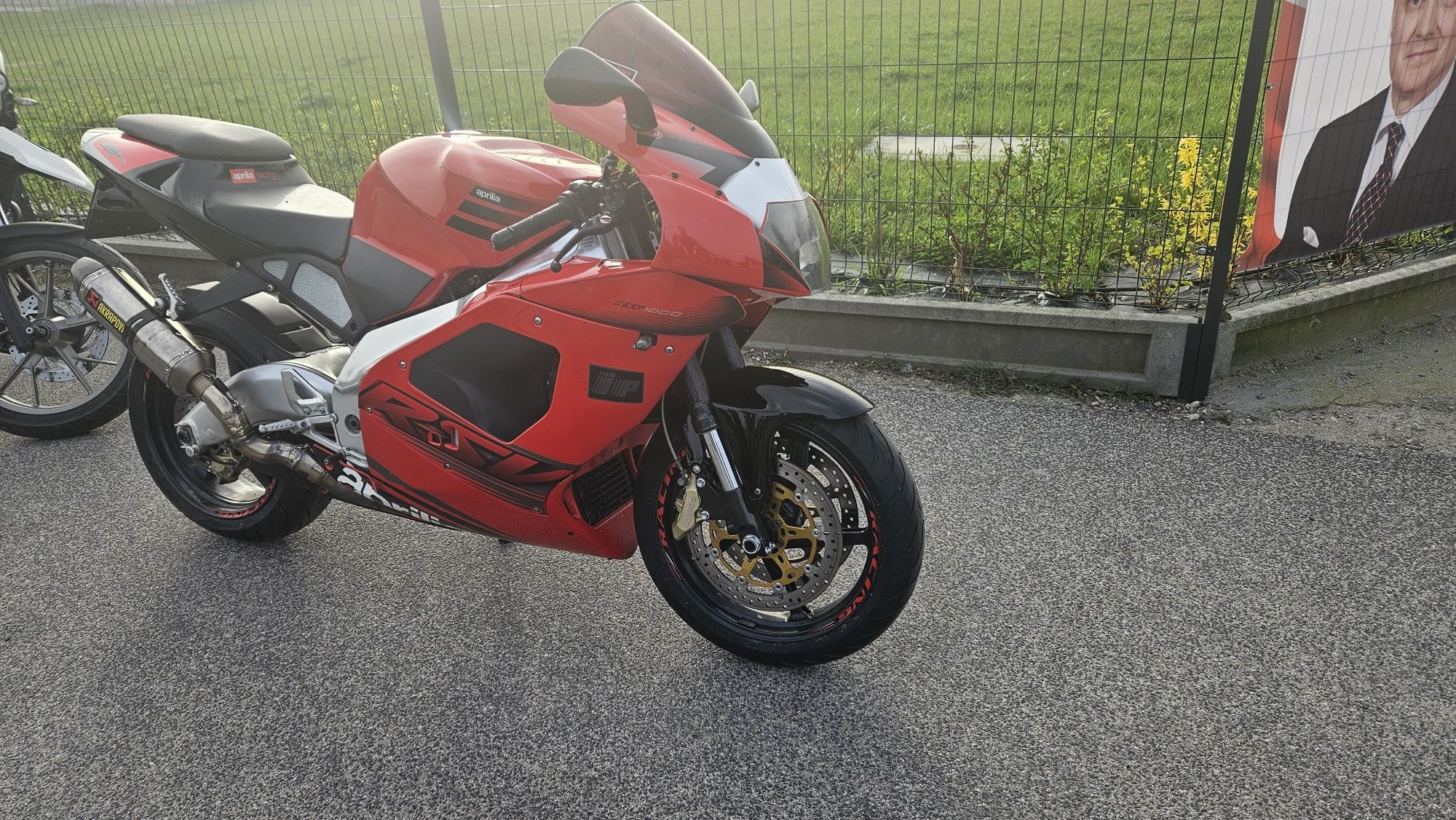 Aprilia RSV 1000