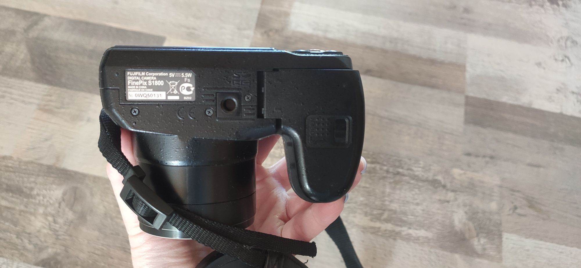 Фотокамера цифрова Fujifilm s1800