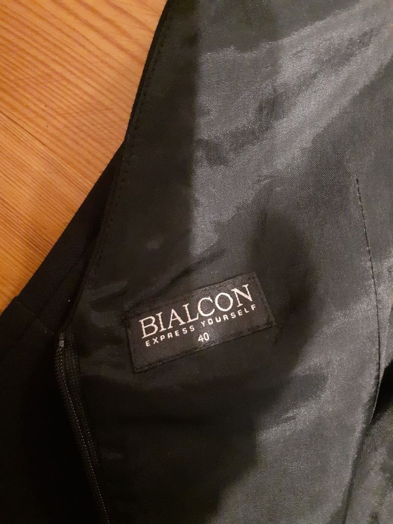 Czarna sukienka BIALCON r.40