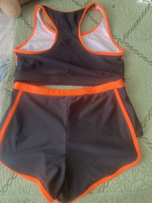 Костюм для плавання або заняття фітнесом