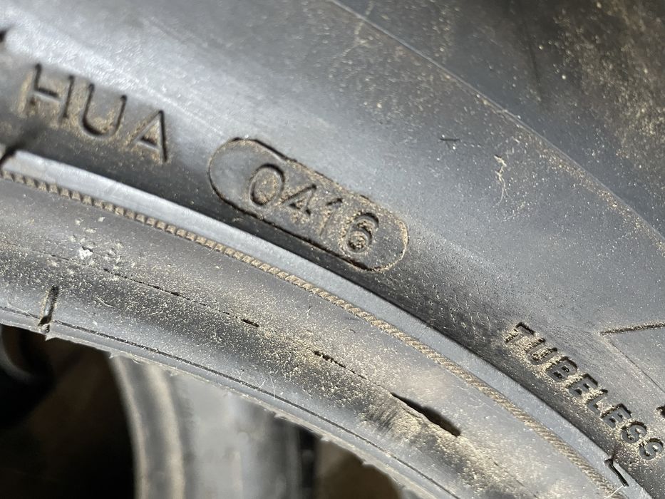 Pneus 235 50 R18