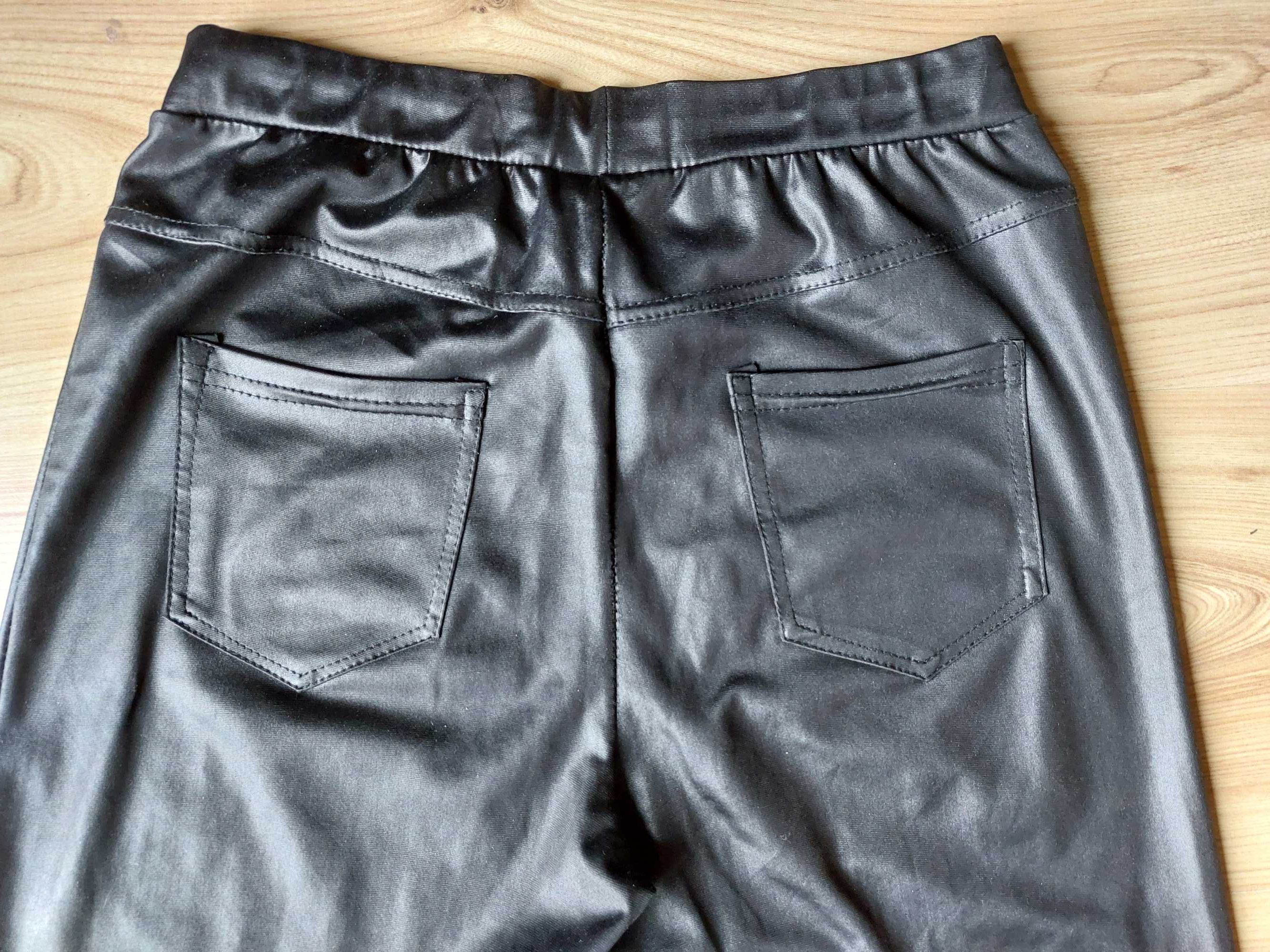 Czarne legginsy roz. M/L