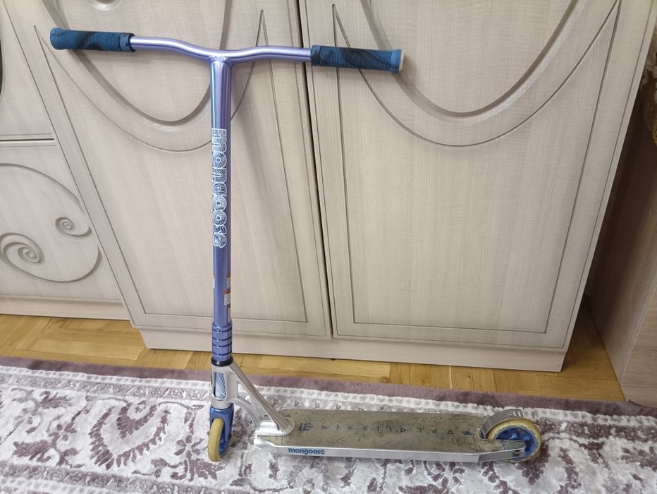 Самокат Mongoose mng rise 110 team freestyle scooter