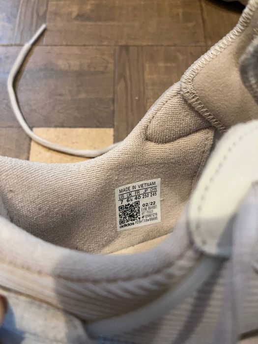 Кросівки,кроссовки Adidas Ozweego