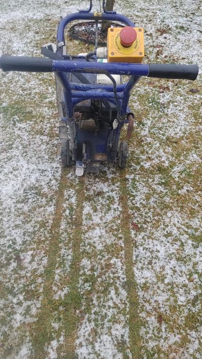 Przecinarka jezdna na wózku do betonu asfaltu silnik Honda spalinowa