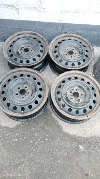 Продам диски 16*5*100