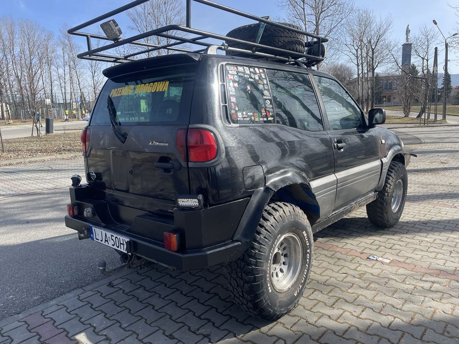 Nissan Terrano 2.7 tdi offroad ZAMIANA wsypawany caly