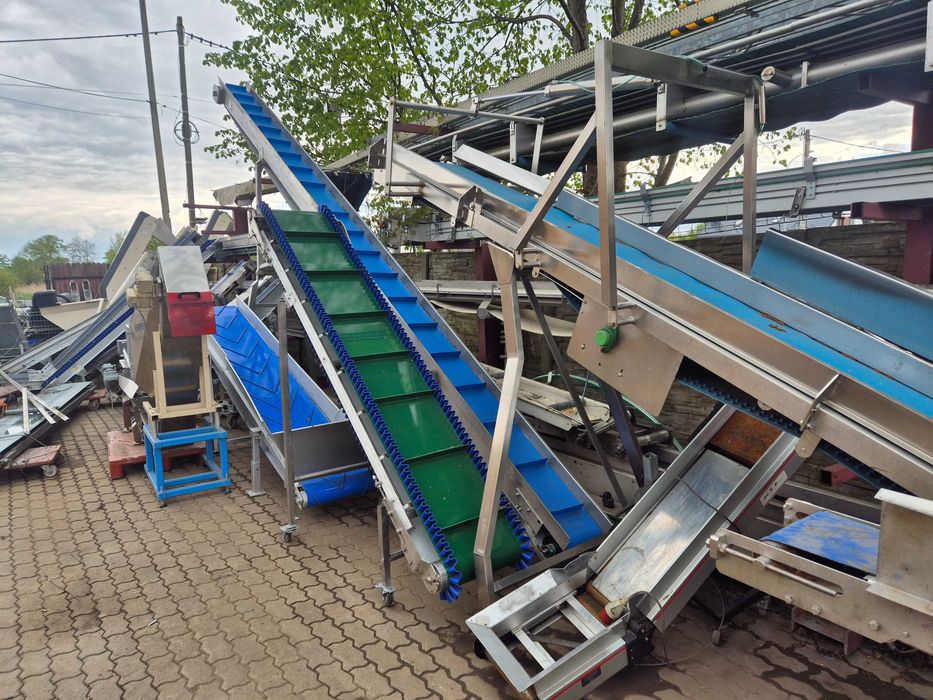 Przenośnik taśmowy  skosny łukowy zabieraki transporter stól  podajnik