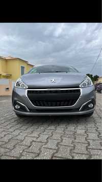 Peugeot 208 1.2 PureTech Signature