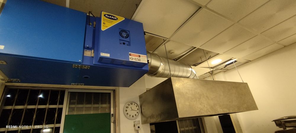 Montagem de extração de fumos