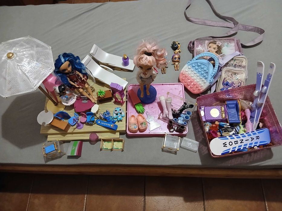 Brinquedos e peluches em bom estado entrega immediata