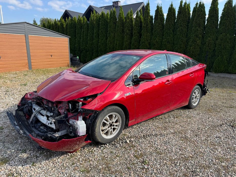 Toyota Prius Wersja Prime Hybryda Plug In