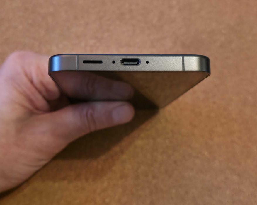 Samsung Galaxy S24 Fe SM-S721 B/DS 8GB/128GB Grafitowy Bez Blokad Gwar