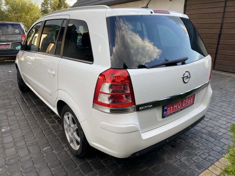 Opel Zafira 2010