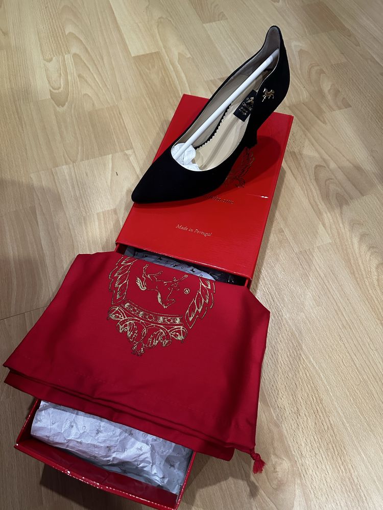 Sapatos Cavalinho