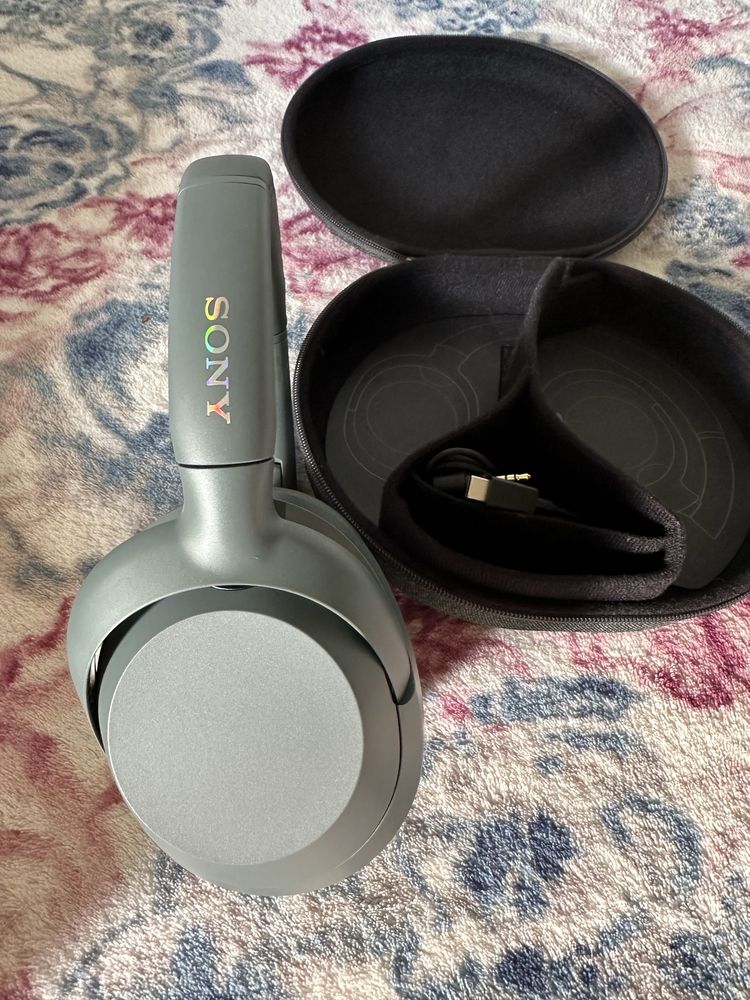 Słuchawki Sony ULT