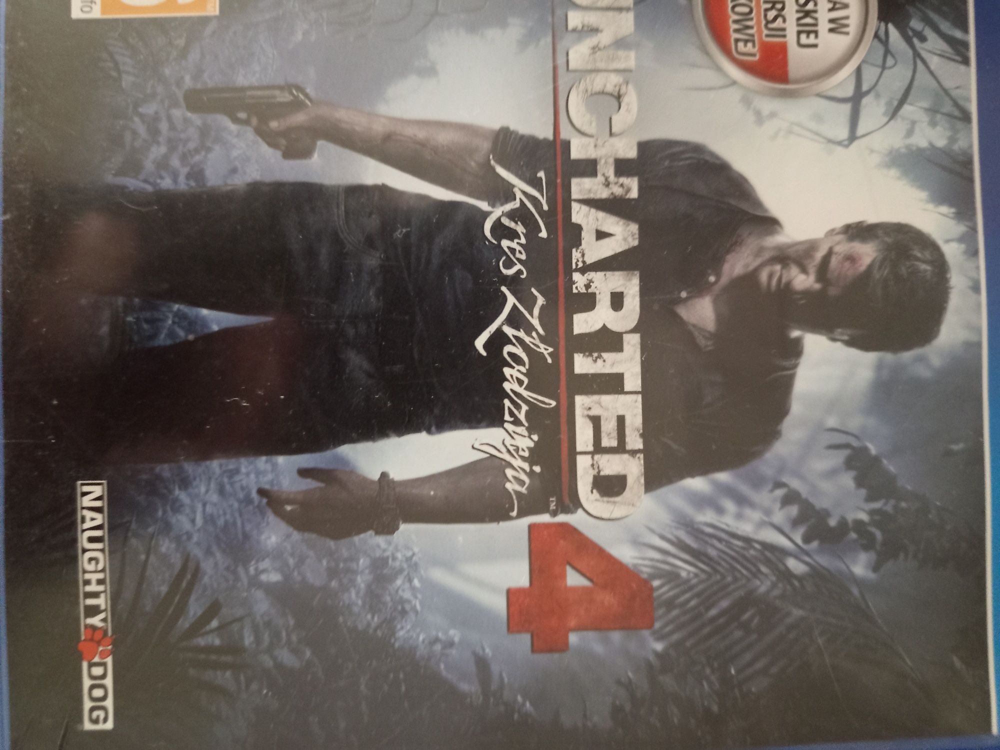 PlayStation 4 +2 pady +7gier