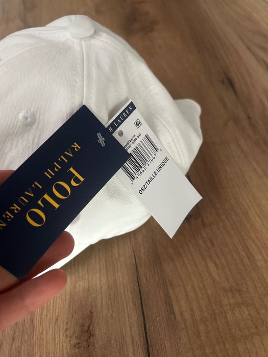 Biała czapka Ralph Lauren – nowa z metkami