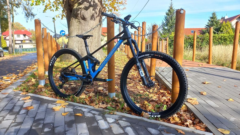 Rower Allmountain/Enduro Mondraker Foxy RR Carbon L Ohlins Code GX