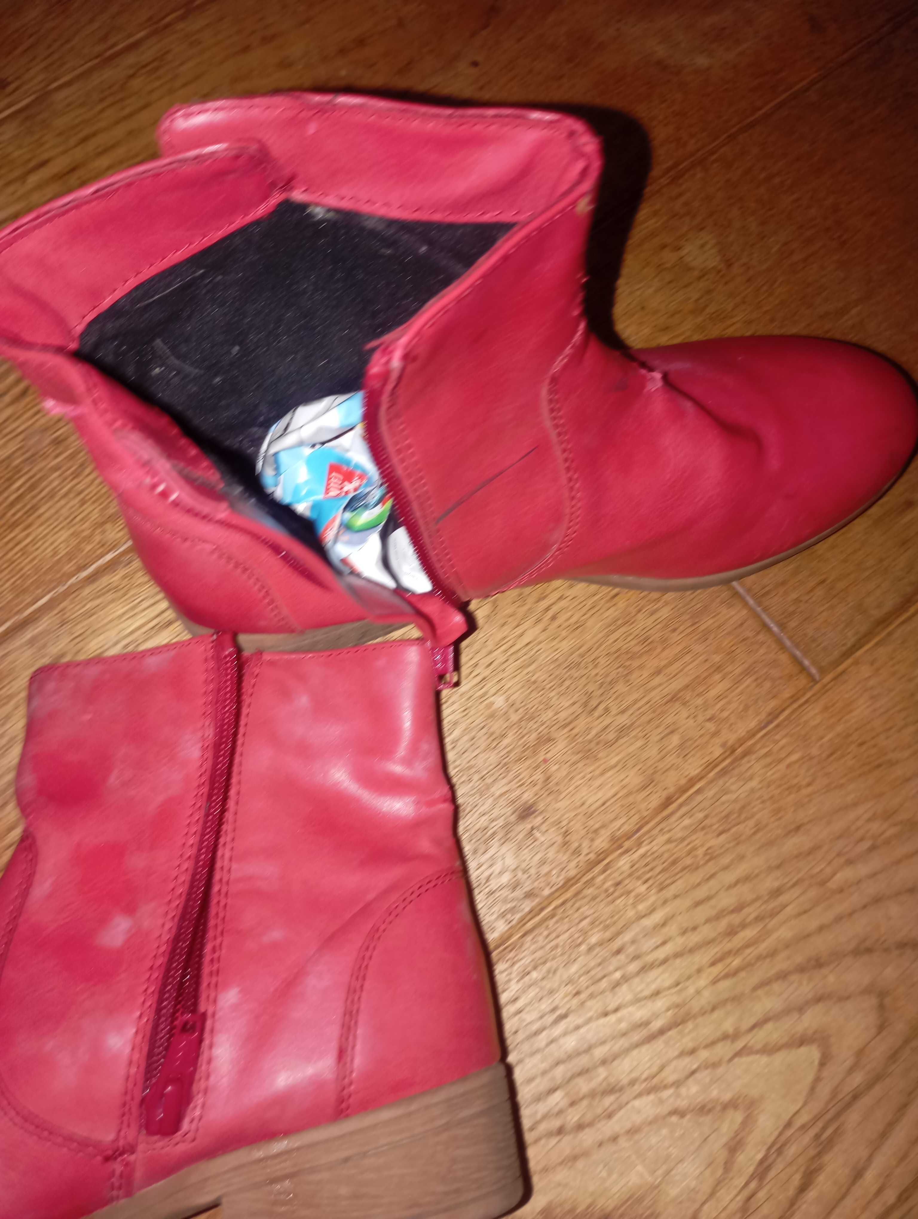 Buty/botki czerwone jesienno wiosenne