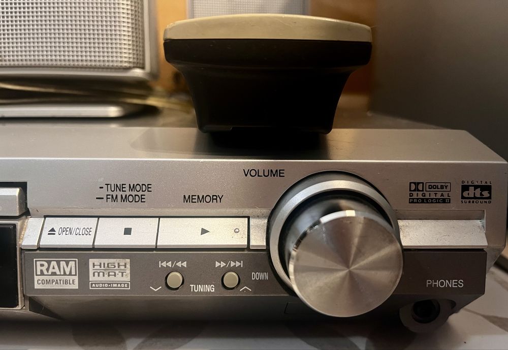 Zestaw do kina domowego Panasonic SA-HT 520