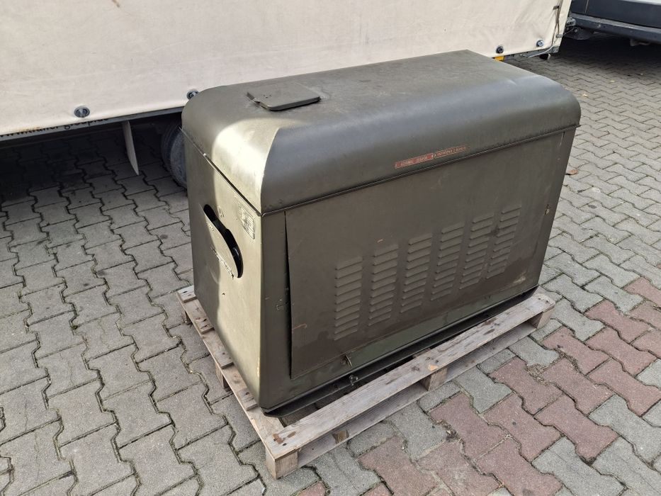 Wojskowy agregat prądotwórczy PAB4 4kw. 400v