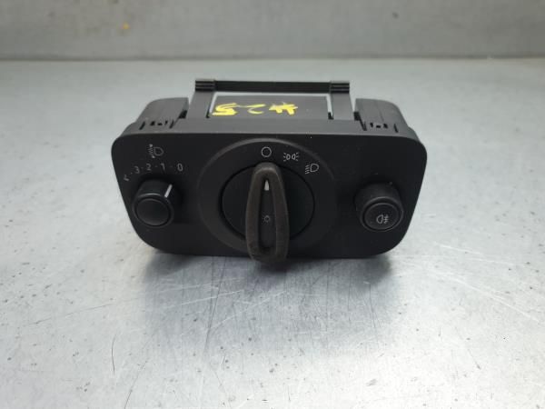 Botão / interruptor de luzes FORD Fiesta VI (CB1, CCN)