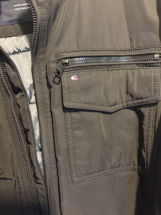 Куртка чоловіча нова Бренд Tommi Hilfiger зима  осінь гарна практична