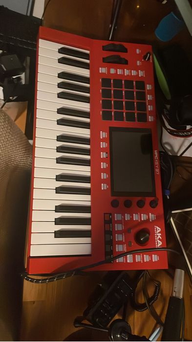 Akay mpc keys teclado e workstation 37 c garantia imaculado