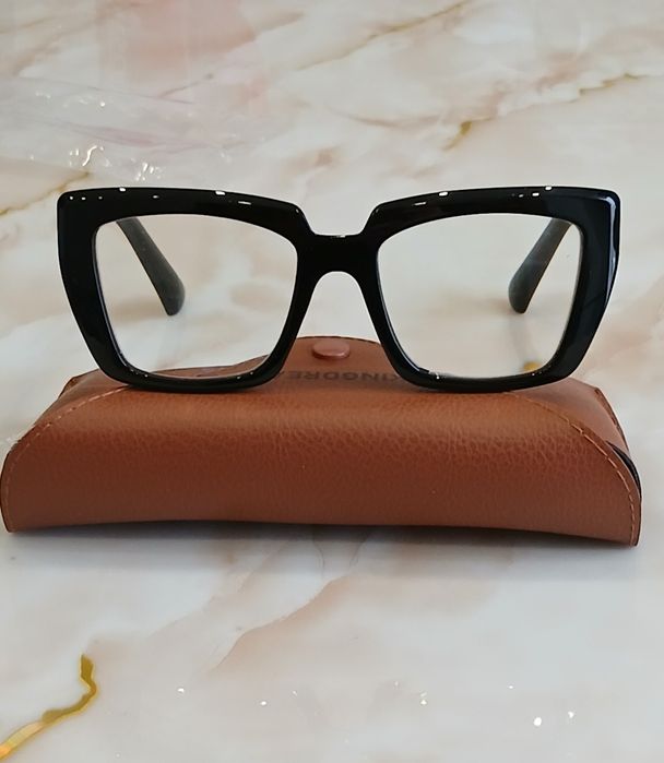 Окуляри для зору + 2.5 з футляром