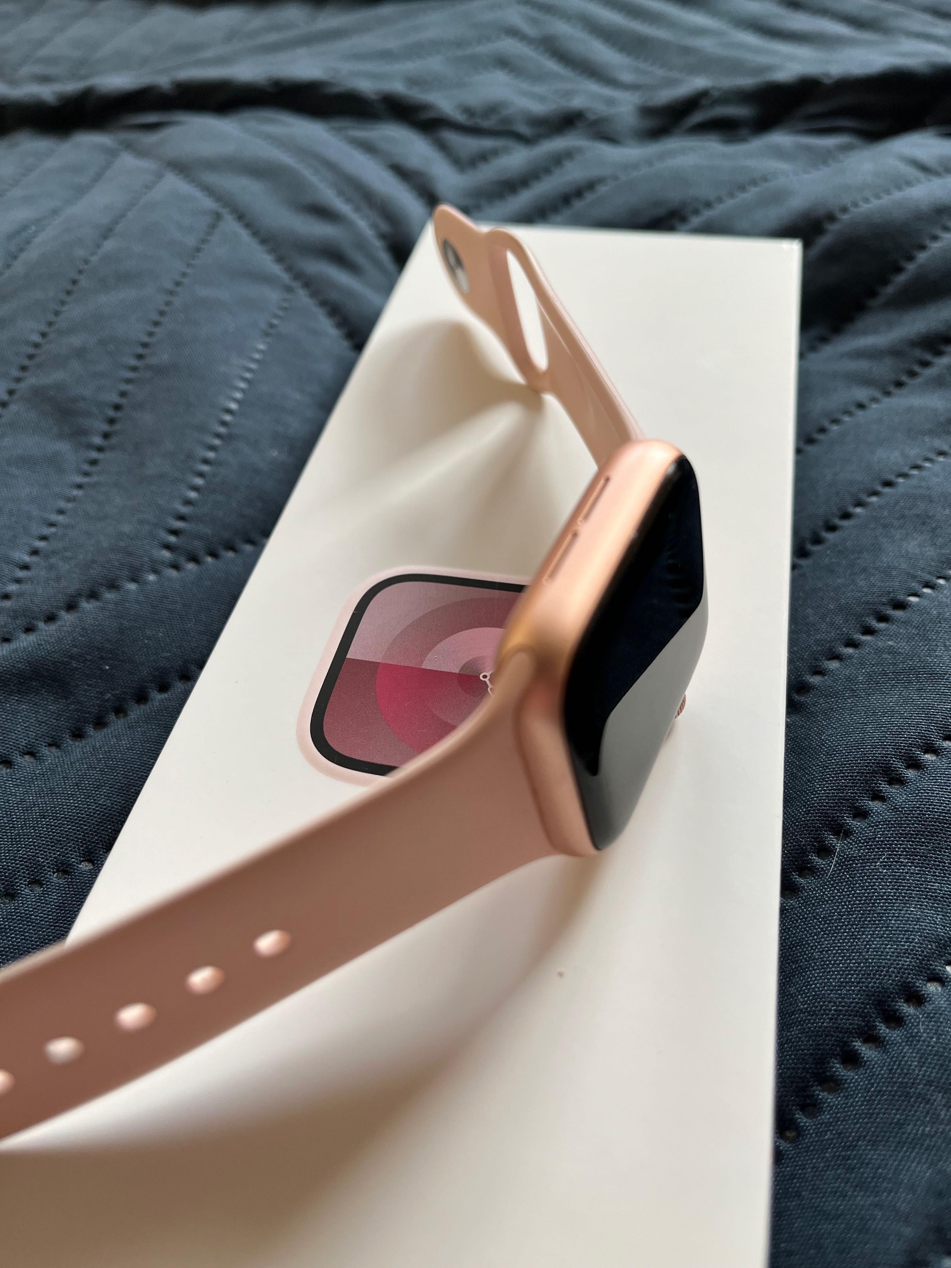Apple Watch 6 40mm różowe złoto