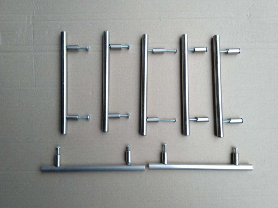 Продам 7 ручек рейлинговых С- 128 мм L- 188 мм хром