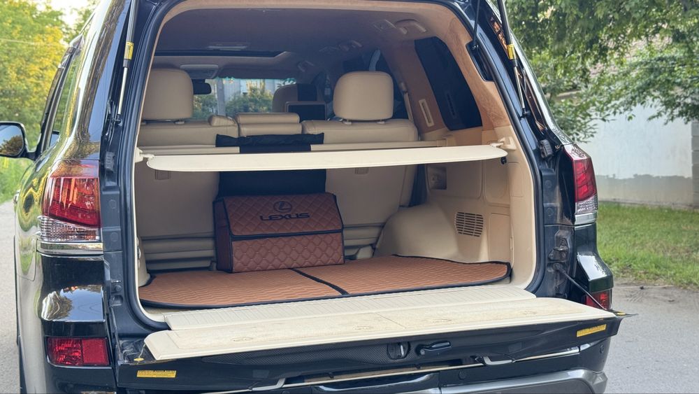 Продам свій Lexus LX 570