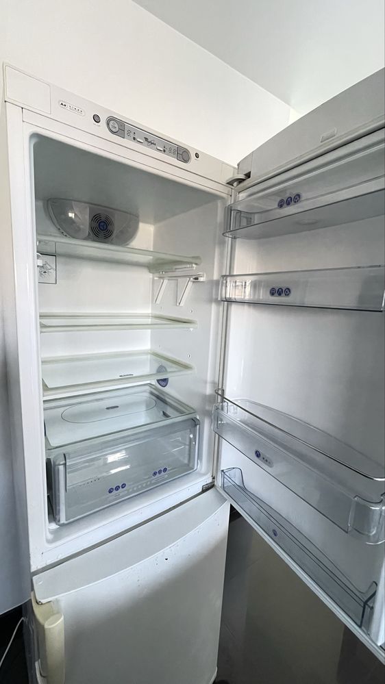 Frigorifico Combinado whirlpool