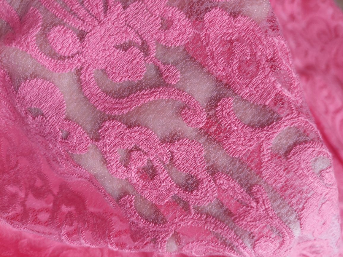 Sukienka różowa, koronkowa małe r.38