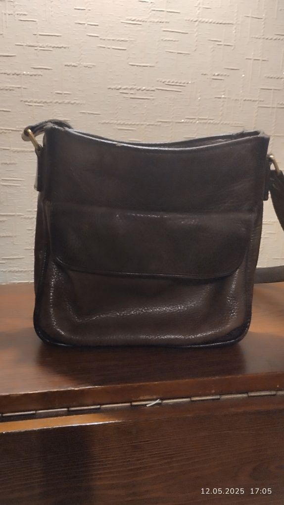 Продам кожана сумка MASSIMO DUTTI   ,INDIA, натуральна кожна.