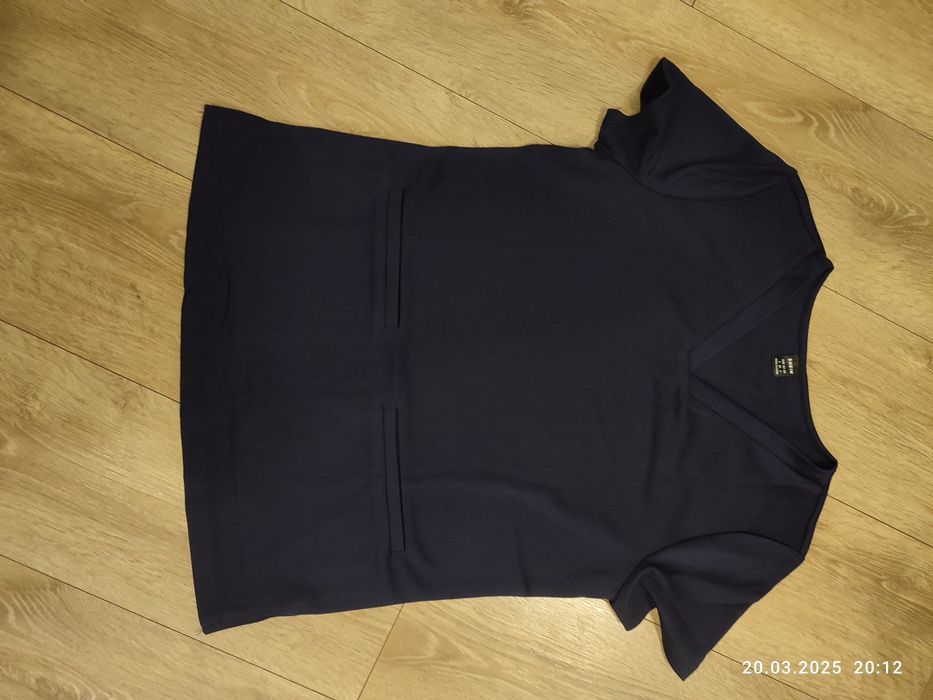 Nowy granatowy mundurek medyczny rozmiar S