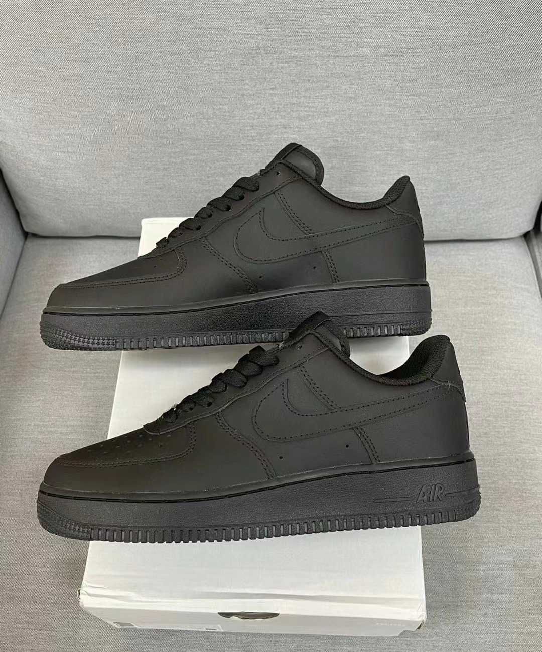 Nike Air Force 1 '07 Black 39