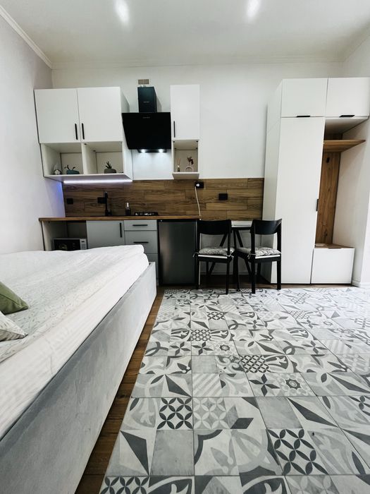 Подобова, погодинна оренда Форум, Магнус, Оперний театр