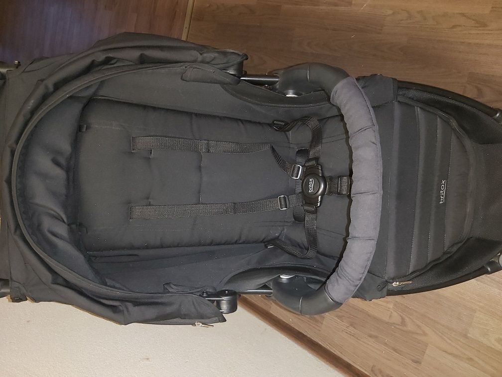 Продам коляску Britax b-motion. Цена снижена !!!