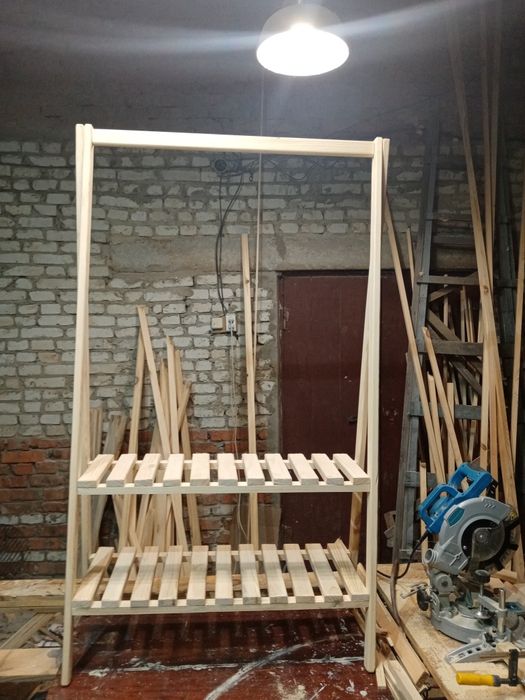 Стійка-вішалка для одягу на дві полички не фарбована. Рейл для одягу