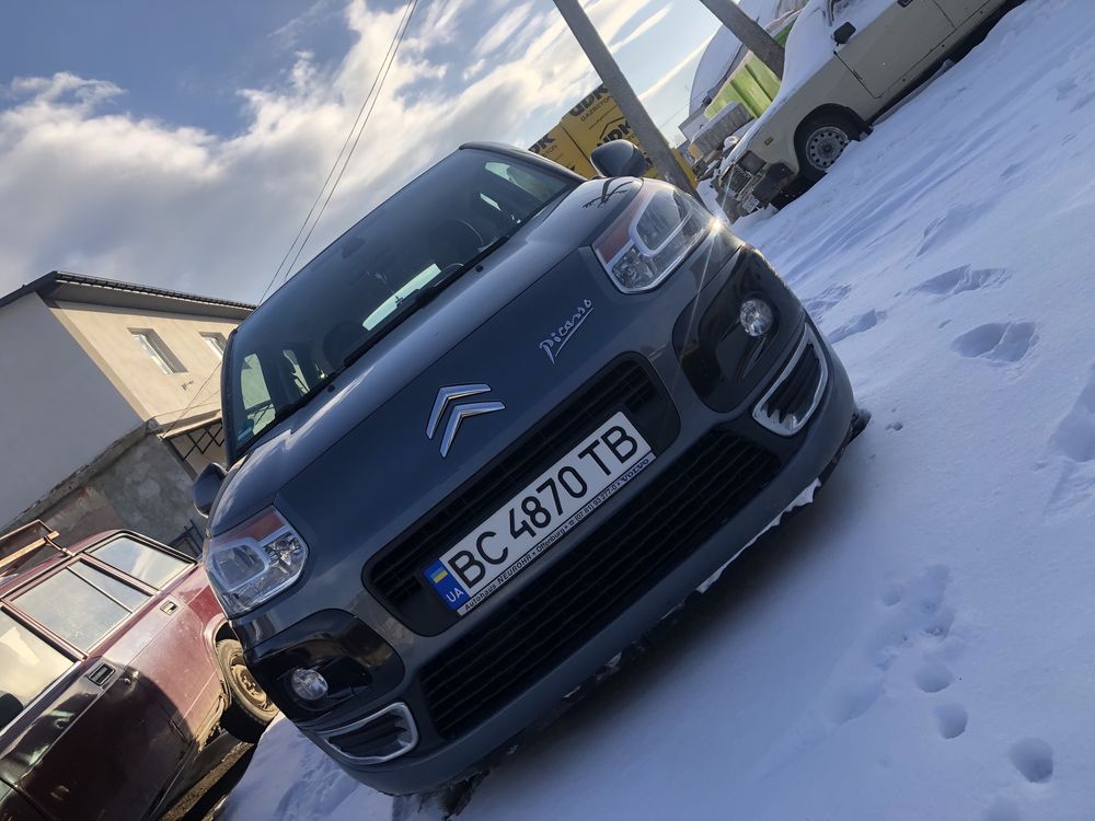 Продам citroen c3 pikasso