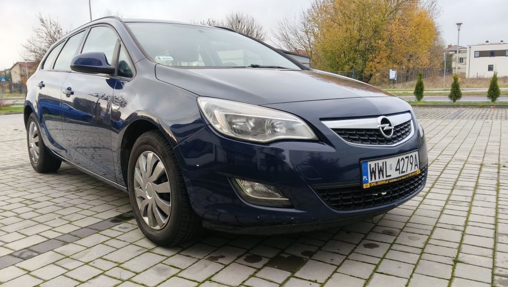 Opel Astra J // 2011 // 1.7 diesel