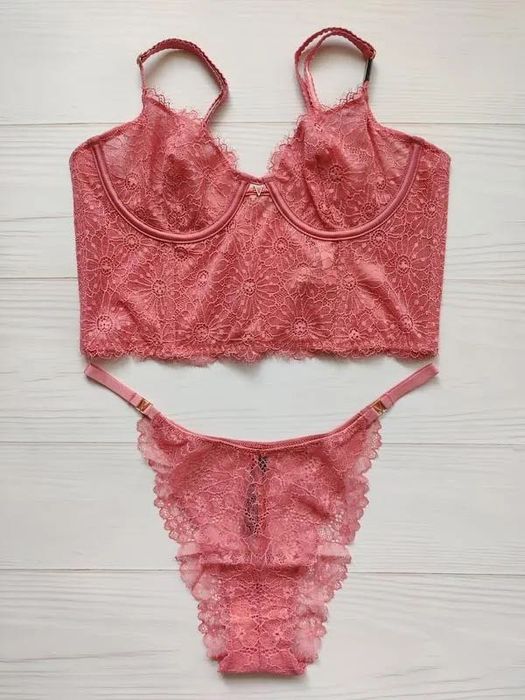 Роскошный кружевной бралетт из люксовой коллекции VS.Круживо премиум