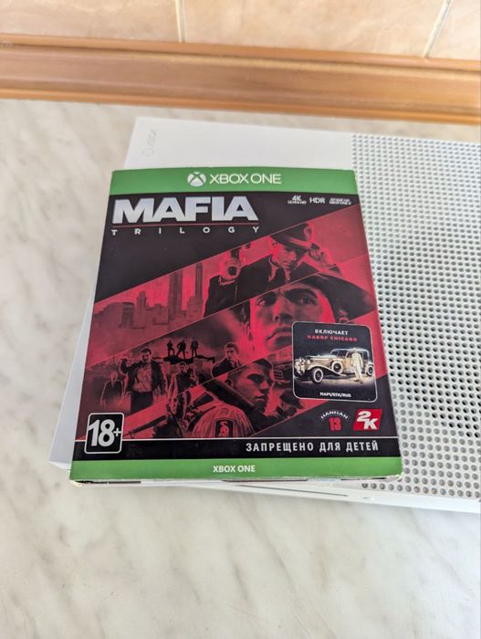 Продаю Xbox One S
