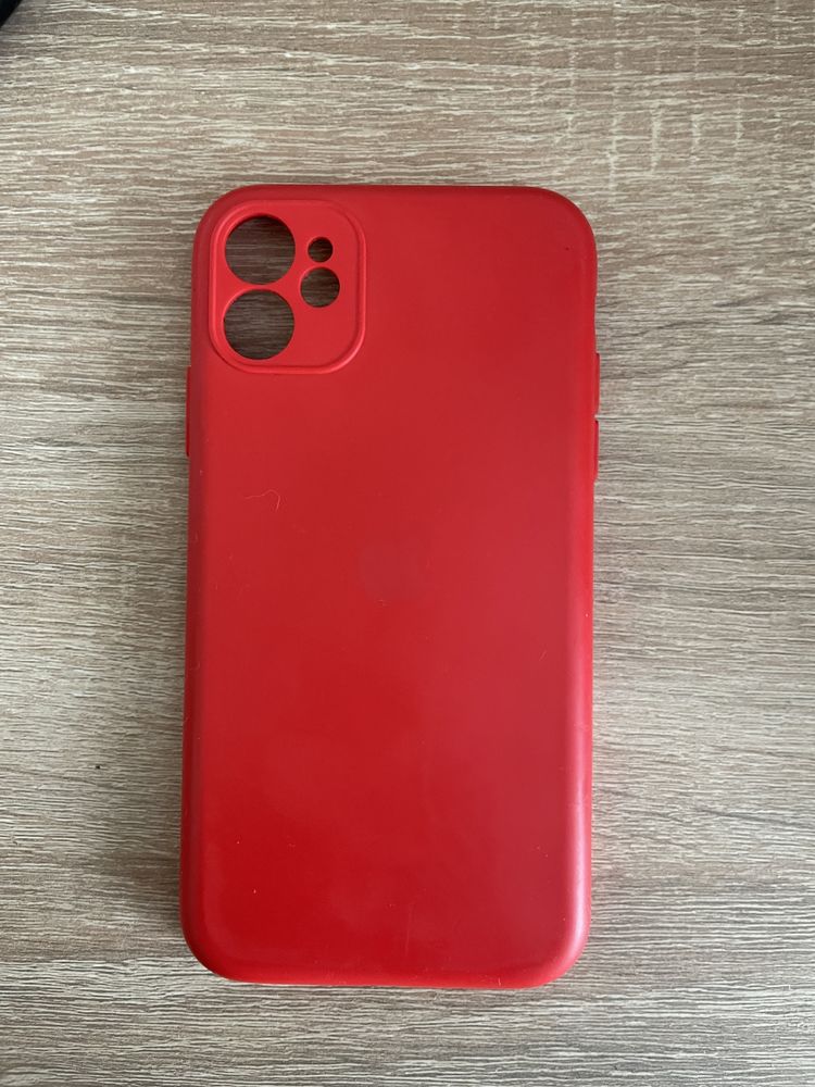 чохол б/у на iPhone 11