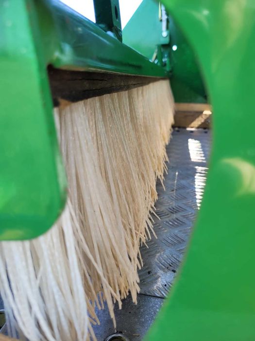 Dosiewacz Toro Siewnik dołkowy Blec BMS1400 SISIS Multi Seeder Redexim